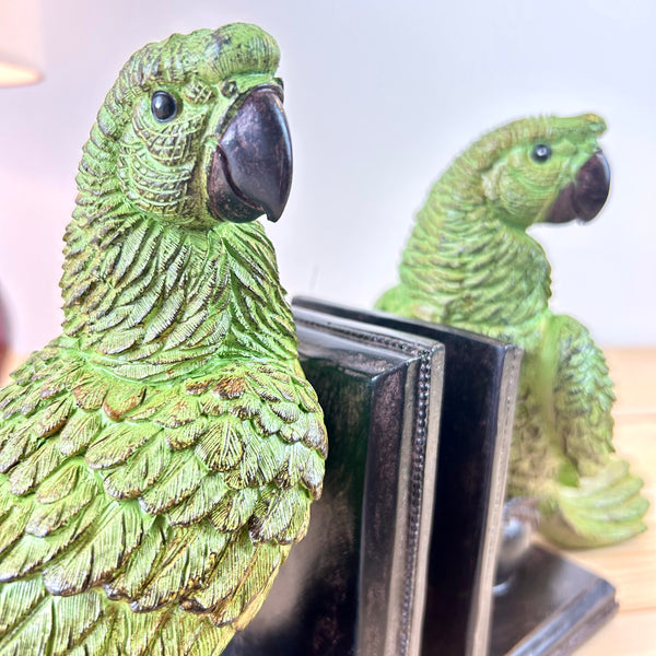 Parrot Bookends