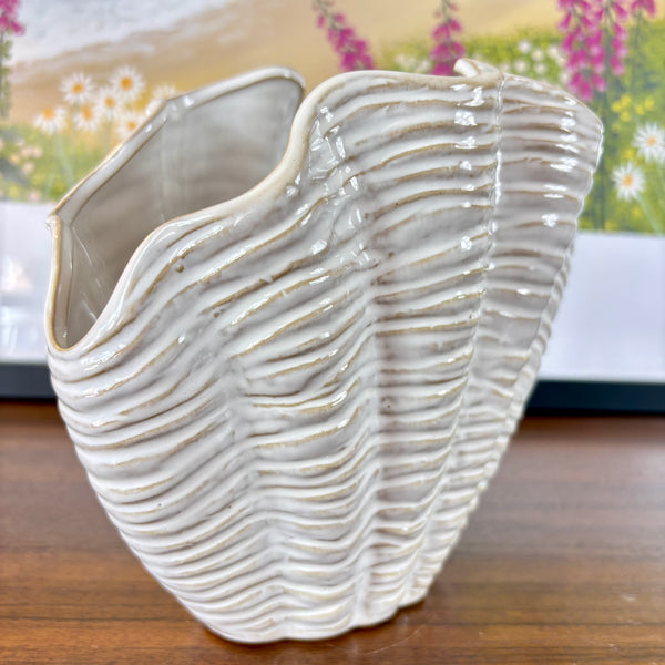 Ceramic Clam Shell Vase