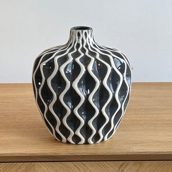 Carbis Ceramic Vase